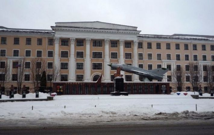 Безпілотники атакували Борисоглєбський навчальний авіаційний центр в РФ (відео)