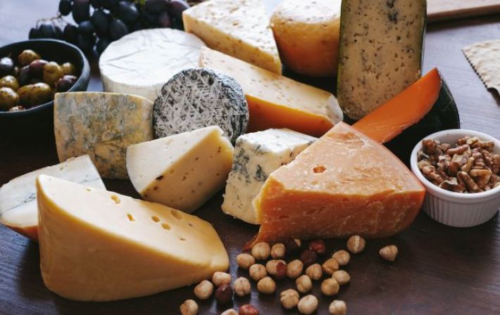 Кардіолог назвав найкорисніший сир для здоров'я: його можна купити у будь-якому супермаркеті