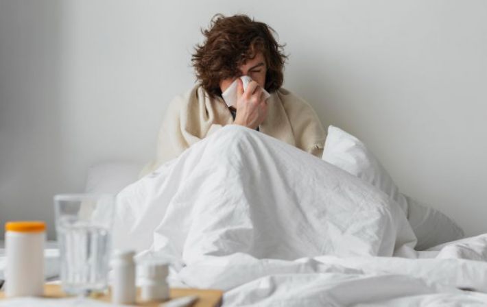 Алергія чи застуда: ось які симптоми відрізняють стани