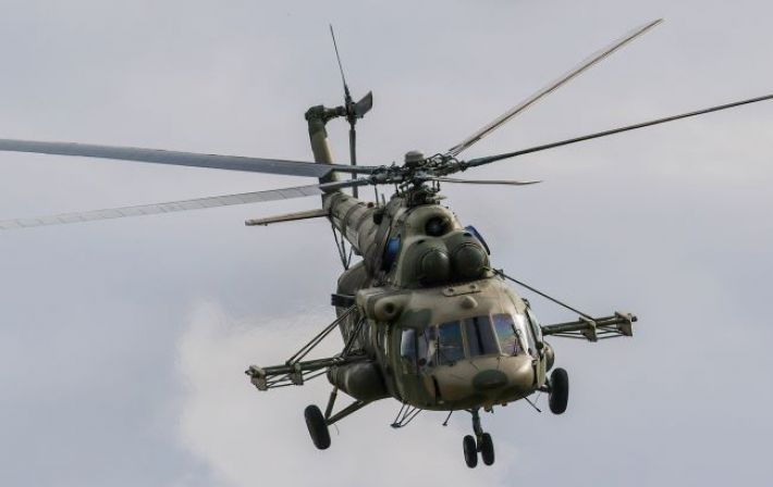 В российской Самаре уничтожили вертолет Ми-8, - ГУР