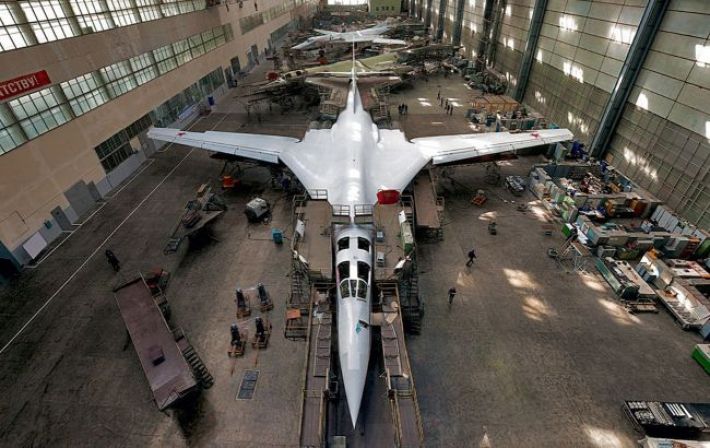 ГУР атаковало завод в Татарстане, где производят самолеты Ту-22М и Ту-160М