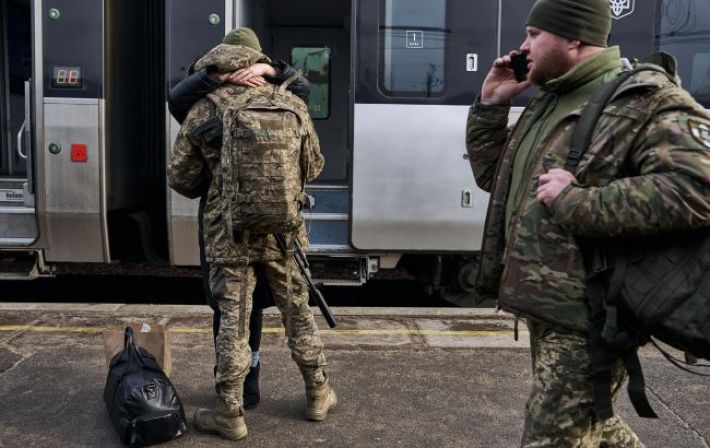 Военное положение и мобилизацию в Украине снова продлили: новые сроки