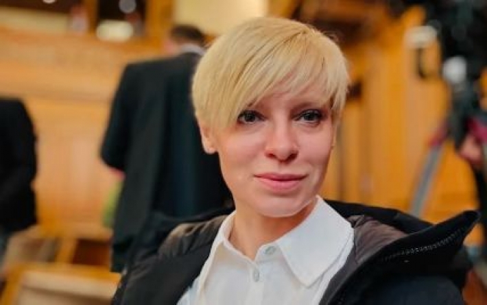 В Німеччині депутатку-росіянку вигнали з фракції: що вона накоїла