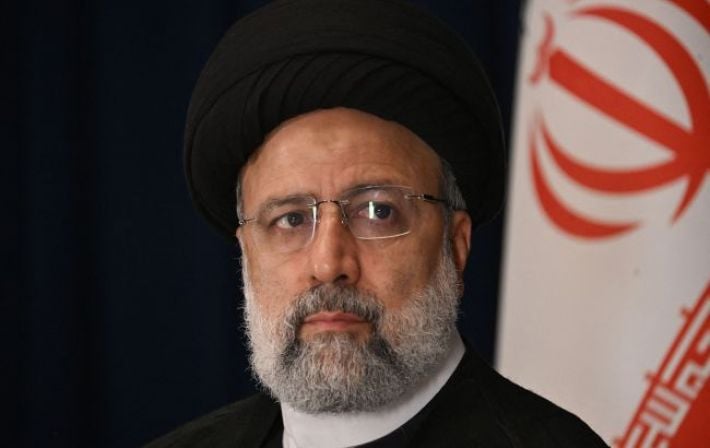 Життя президента Ірану може бути під загрозою після аварії вертольоту, - Reuters