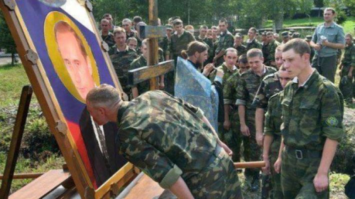 В Мелитополе для военных рф введут обязательный ритуал