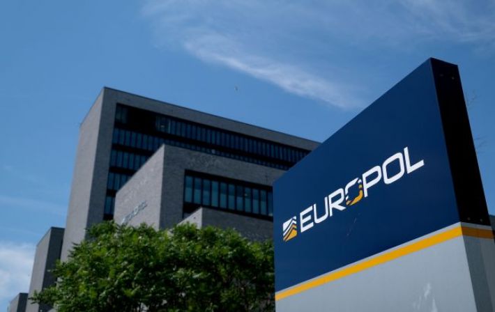 Европол провел крупнейшую операцию против киберпреступников, в Украине арестованы трое