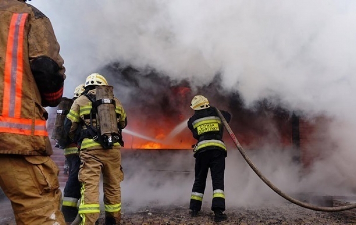 На Вінниччині сталася пожежа на об'єкті критичної інфраструктури