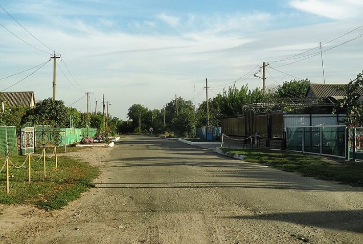 Выезд в город - непозволительная роскошь, жители села Мелитопольского района молят о помощи