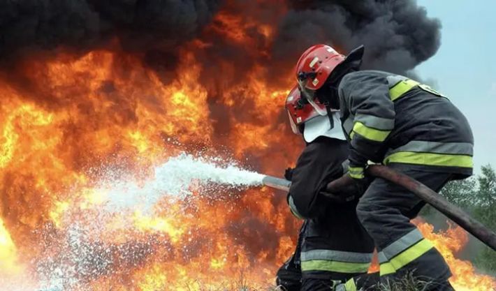 За минувшие сутки спасатели ликвидировали 14 пожаров на территории Запорожской области