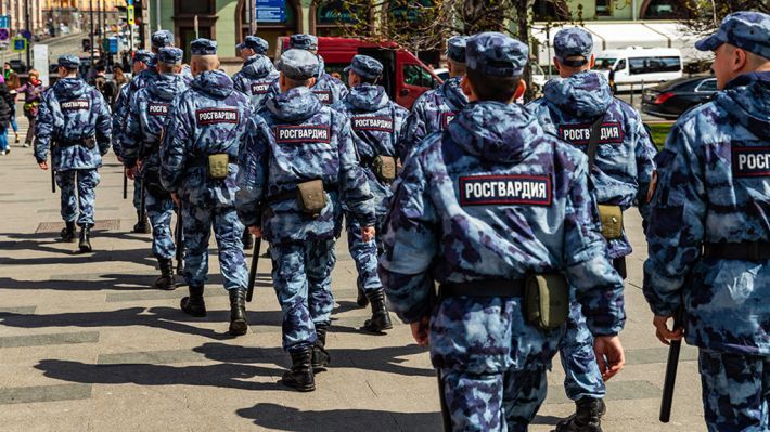 В оккупированный  Мелитополь массово завозят карателей для борьбы с "экстремизмом"
