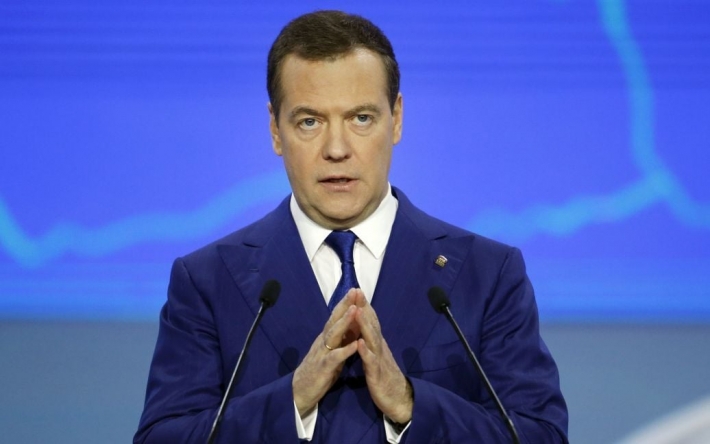 Медведев заявил, что после переговоров война в Украине не закончится