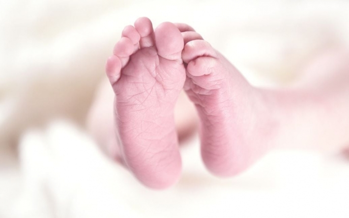 У Кременчуці з пологового зникло 4-денне немовля: 