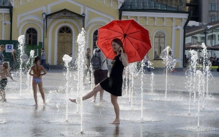 Когда в Украине наконец-то спадет жара: синоптик назвал дату похолодания