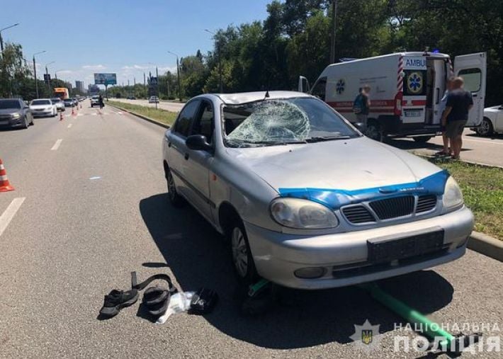 В Запорожье в результате ДТП погиб подросток на электросамокате - водителю сообщили о подозрении