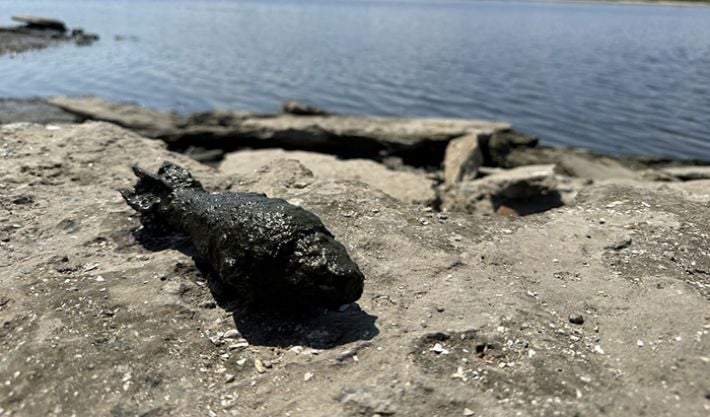 На побережье Днепра в Запорожье обнаружили минометную мину (фото)