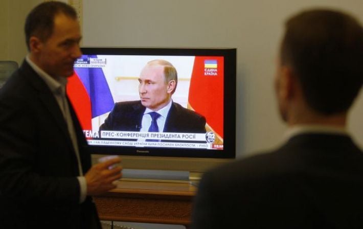 В "Слуге народа" объяснили, проигрывает ли Украина информационную войну России