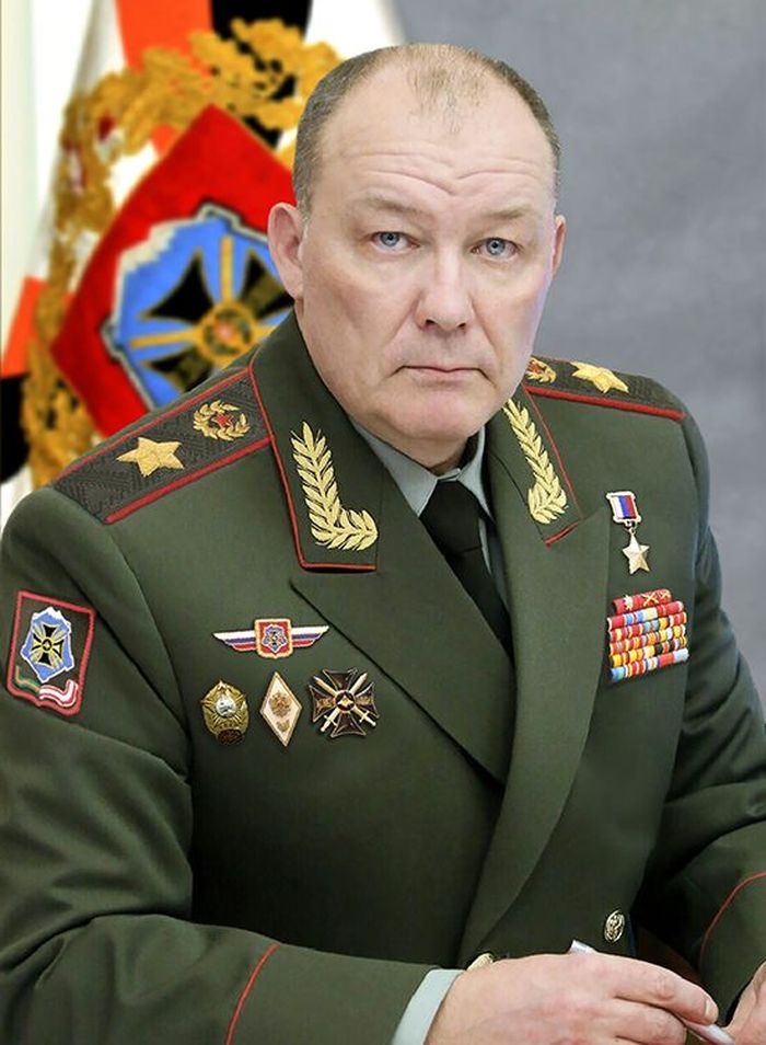 Окремо варто згадати генерала Олександра Дворнікова, якого призначили главою ДОСААФ росії в січні 2024 року.
