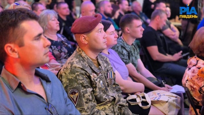 Ветерани у залі на нагородженні
