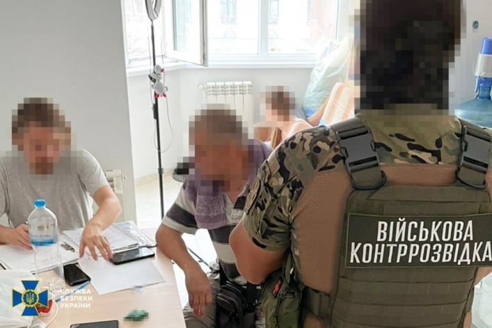 СБУ нейтрализовала российских шпионов под руководством священника в Запорожье (фото)