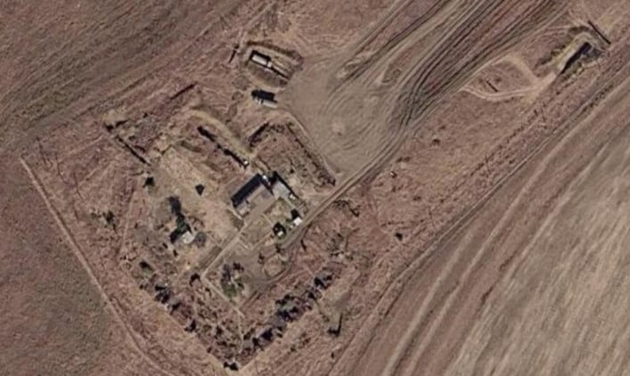 Позиции оккупантов под Мелитополем, куда прилетел дрон. скриншот Google-карты1