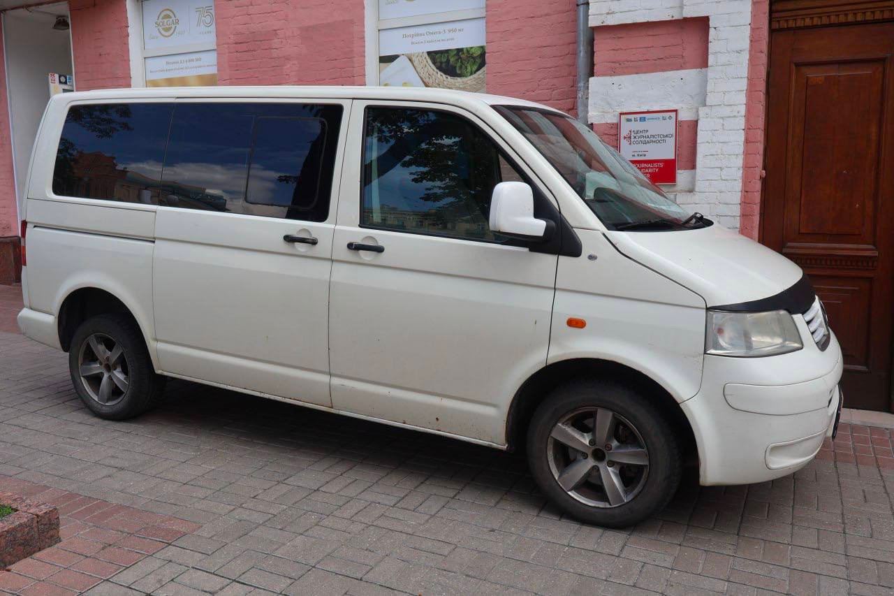 Стоимость автомобиля с доставкой в Украину составила 4500 евро.