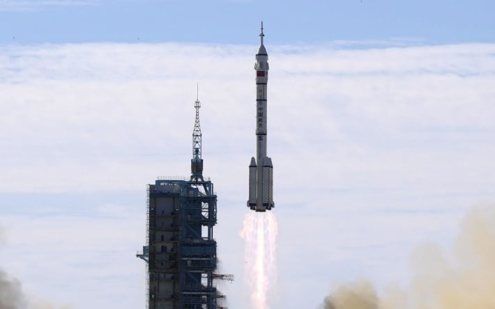 Новая китайская ракета упадет на Землю: уже известно приблизительное место