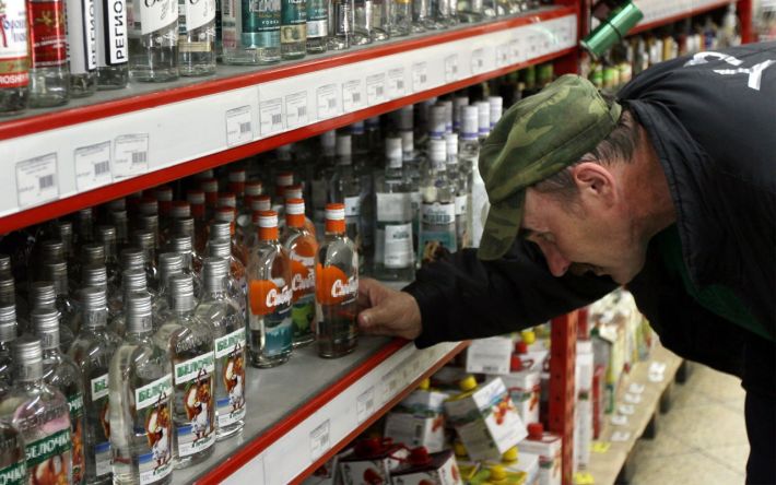В оккупированном Мелитополе появится 100-рублёвая водка «для бедных»