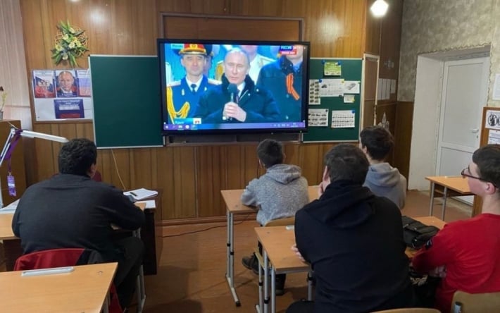 Жителей Мелитополя рашисты заставят смотреть "инаугурацию" путина